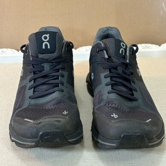 Cloudace Woman’s Running Shoes.Swiss Engineering. Low Top . Woman’s Size 8.5 - Picture 3 of 14